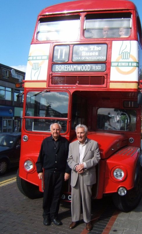 R2BUS.jpg